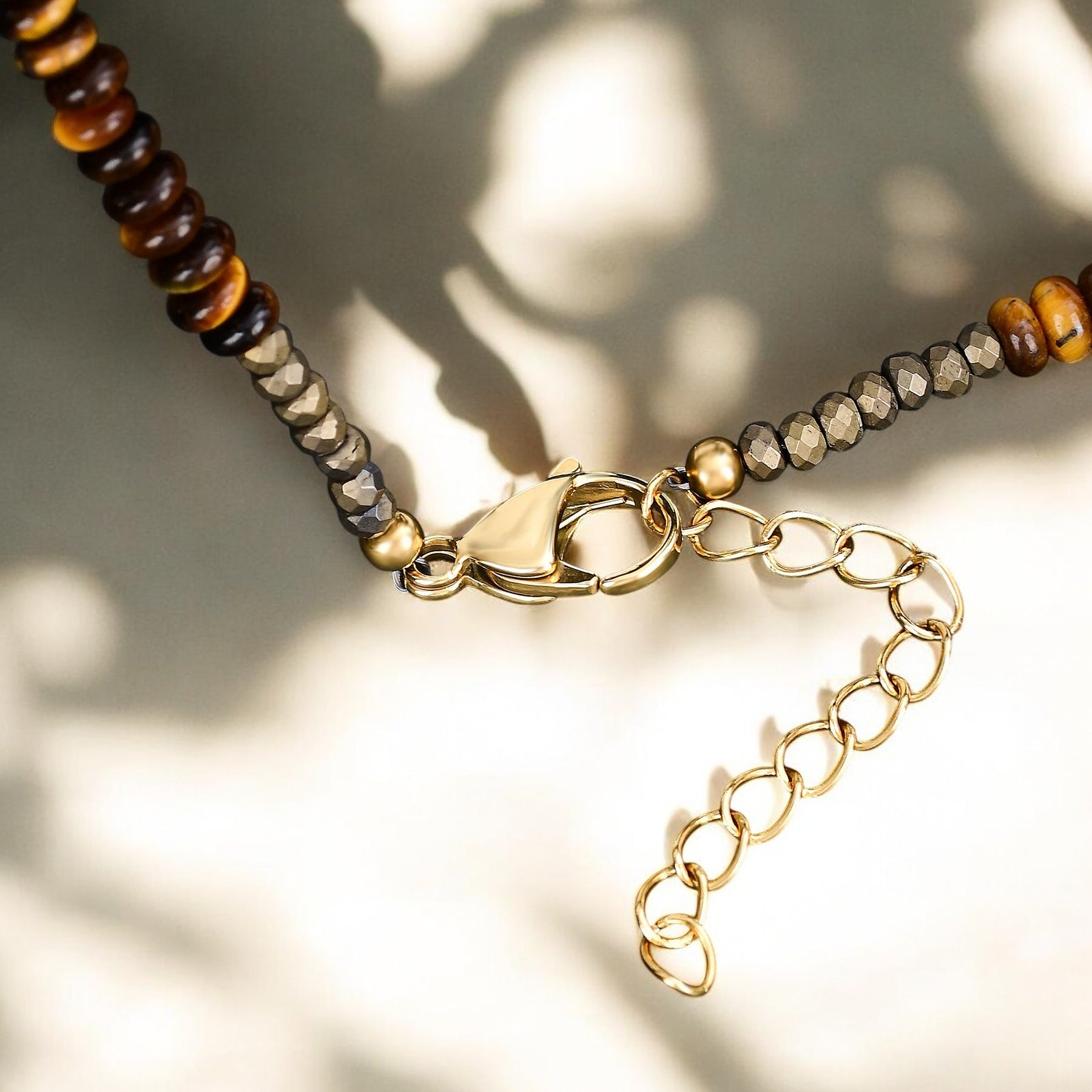 Colar Masculino de Cobalto da Terra