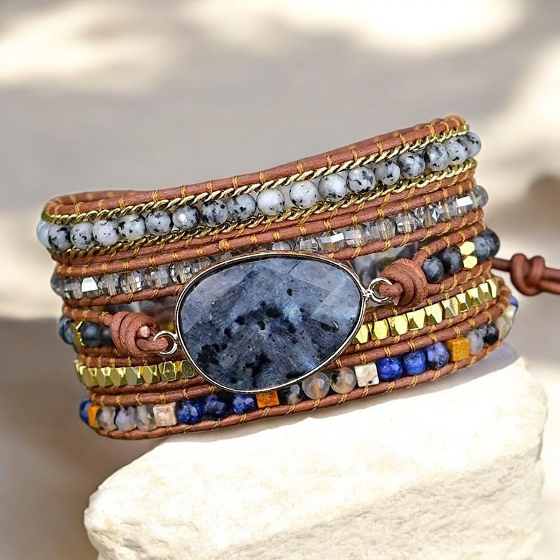 Pulseira Envolvente de Labradorita Etérea