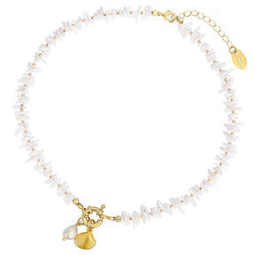 Colar de Pérolas com Conchas Costeiras