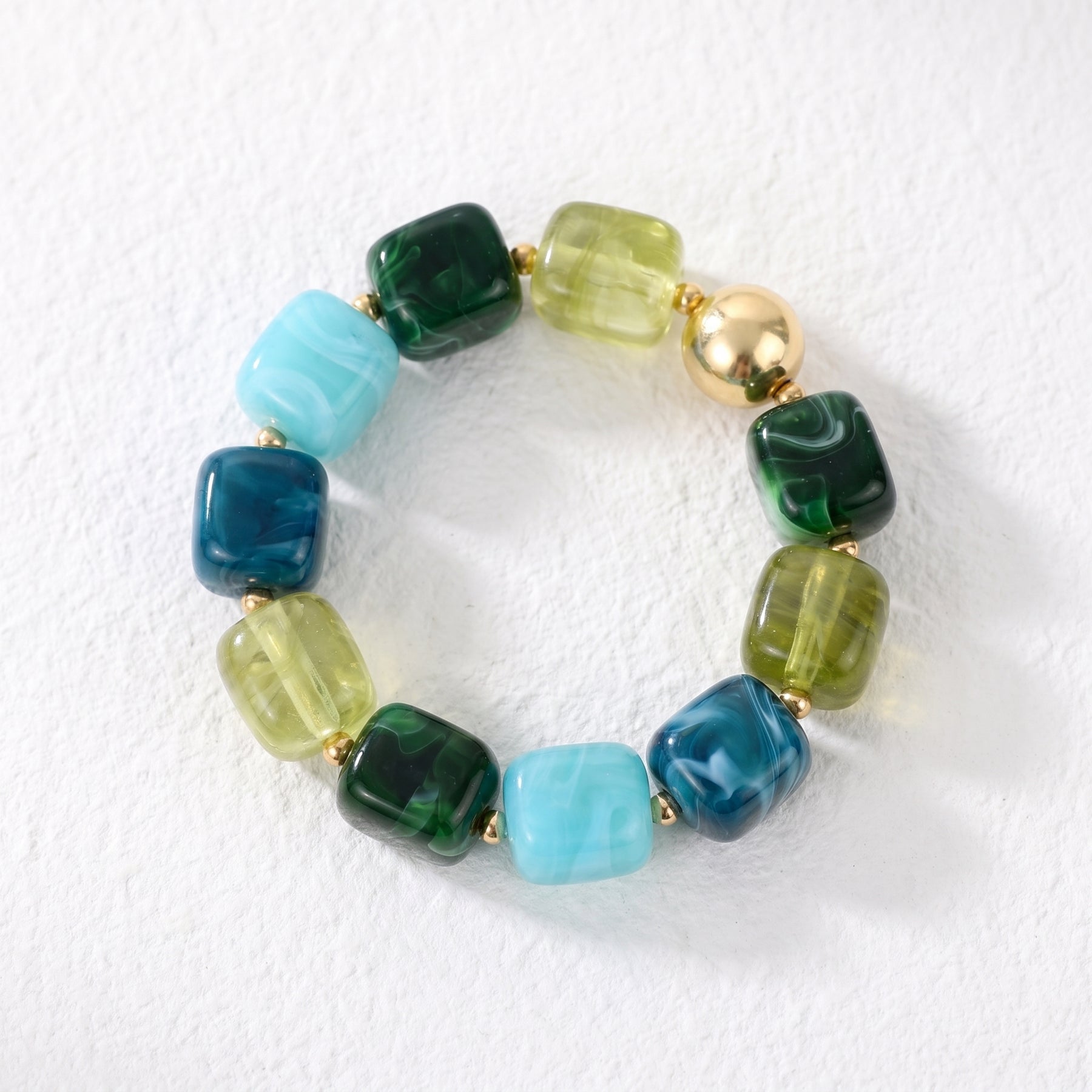 Pulseira robusta de contas mistas Maré Verde.calc