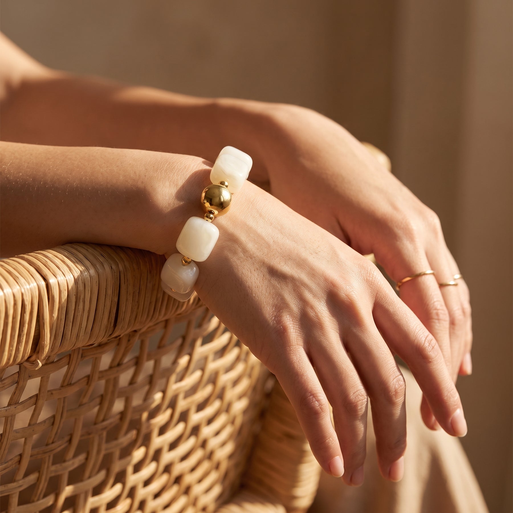 Pulseira robusta Marfim ao Luar