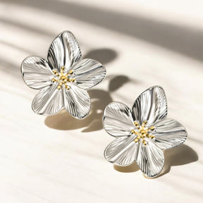 Brincos de Estudo Radiância da Flor