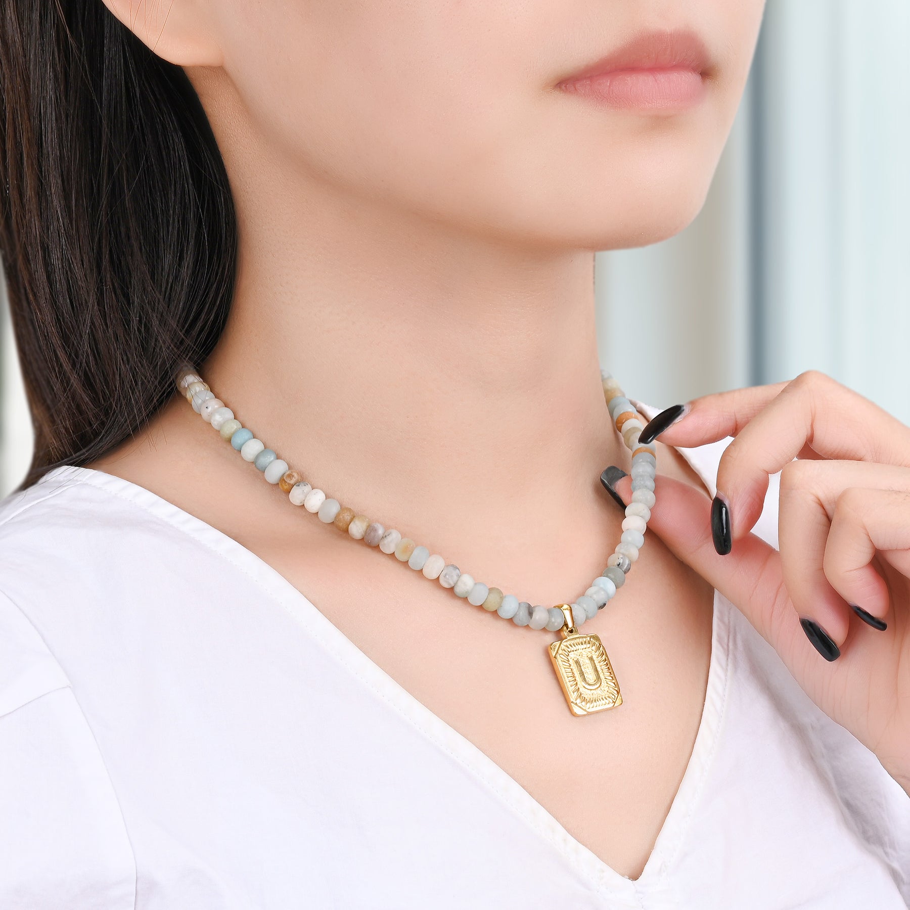 Colar Pingente Letra Inicial de Amazonita