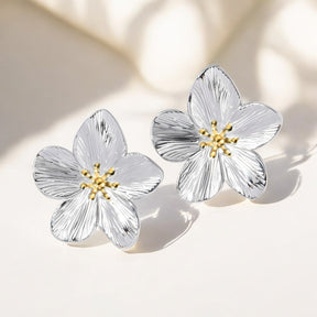 Brincos de Estudo Radiância da Flor