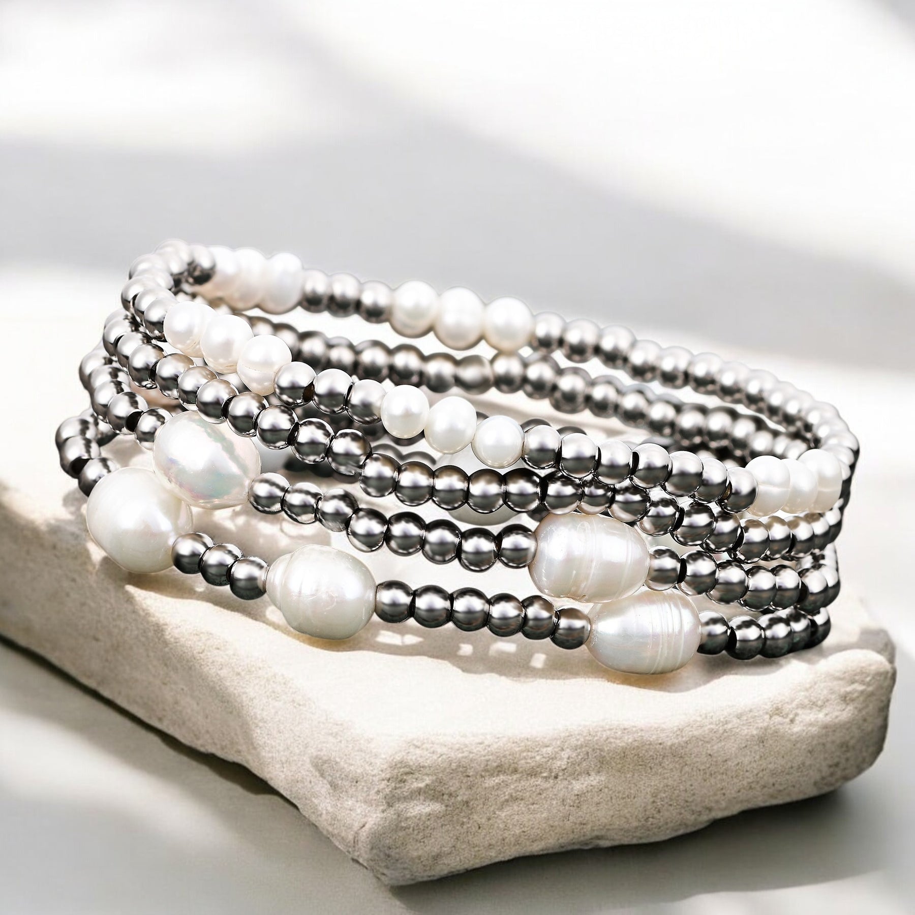 Conjunto de Pulseiras de Pérola e Prata