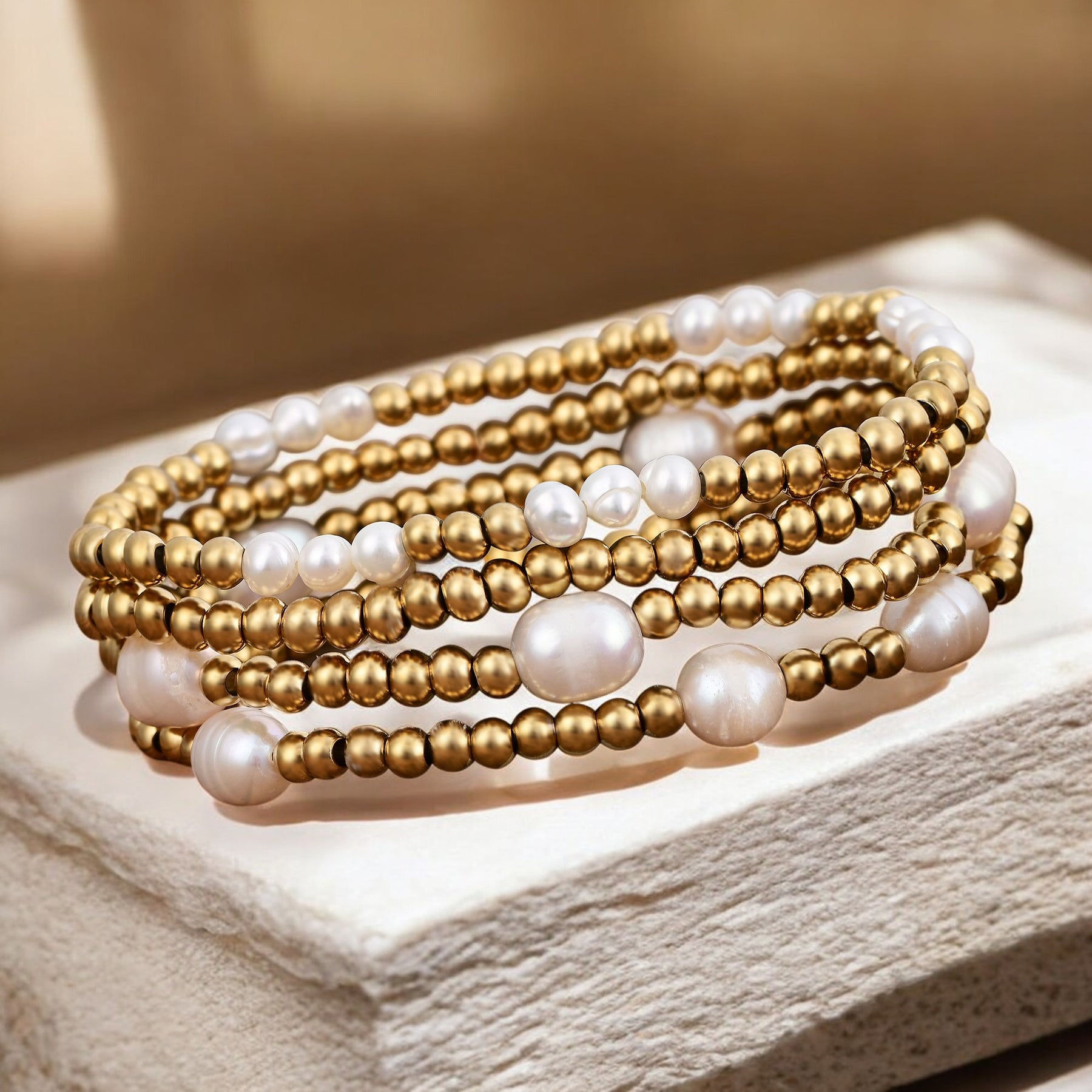 Conjunto de Pulseiras de Ouro e Pérola