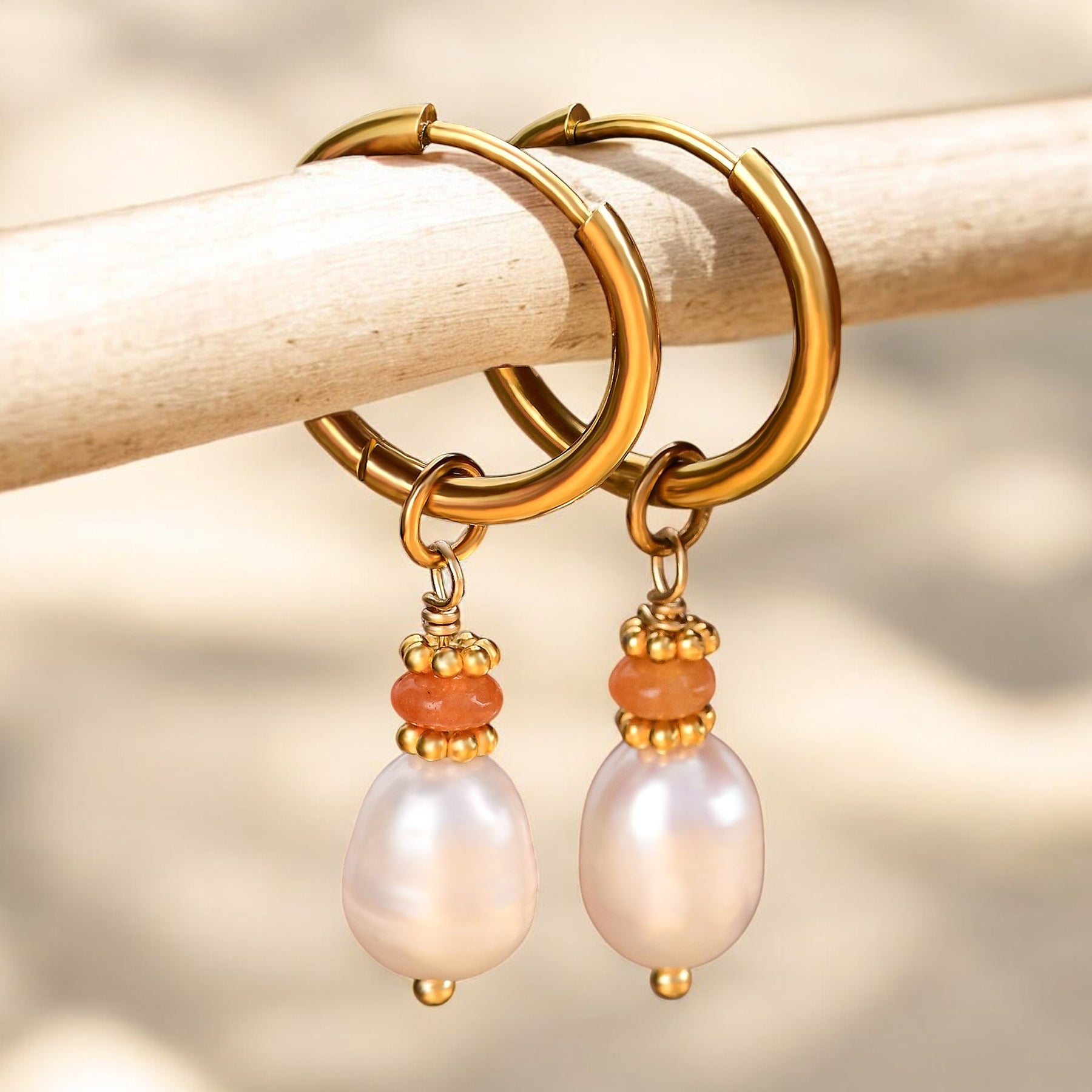 Brincos de Argola com Pérola Golden Grace e Ágata Aventurina