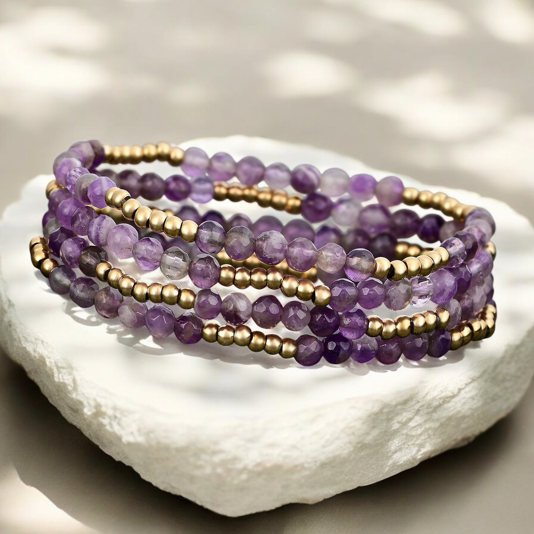 Conjunto de Pulseiras de Ametista Violeta Dourada