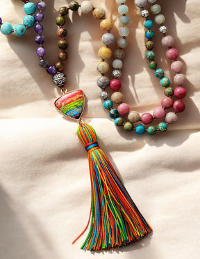 Colar com Pingente de Franjas Chakra