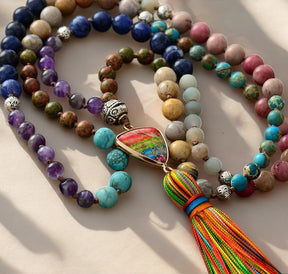 Colar com Pingente de Franjas Chakra