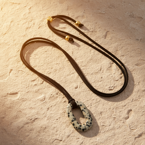 Colar Serenidade de Camurça Turquesa