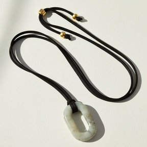 Colar Serenidade Labradorita de Camurça