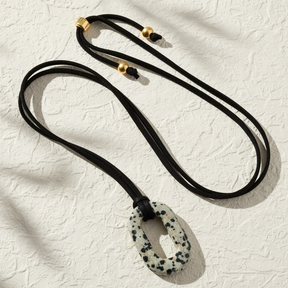 Colar Serenidade de Camurça Turquesa