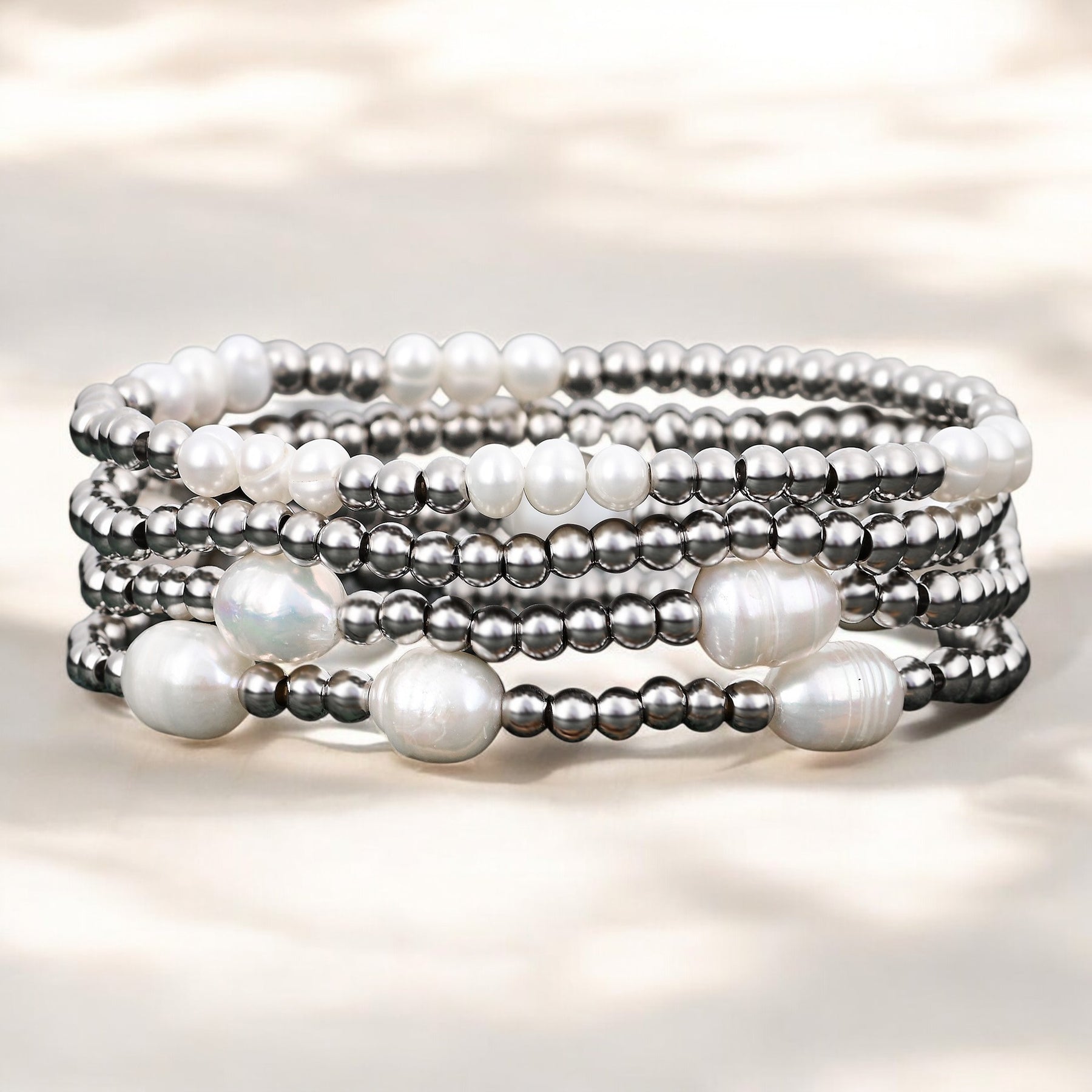 Conjunto de Pulseiras de Pérola e Prata